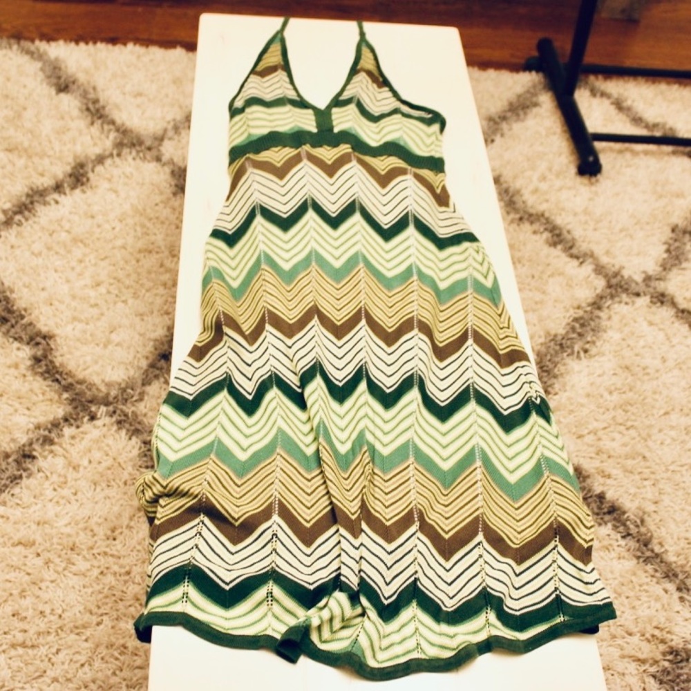 ADORABLE BCBG Halter Dress